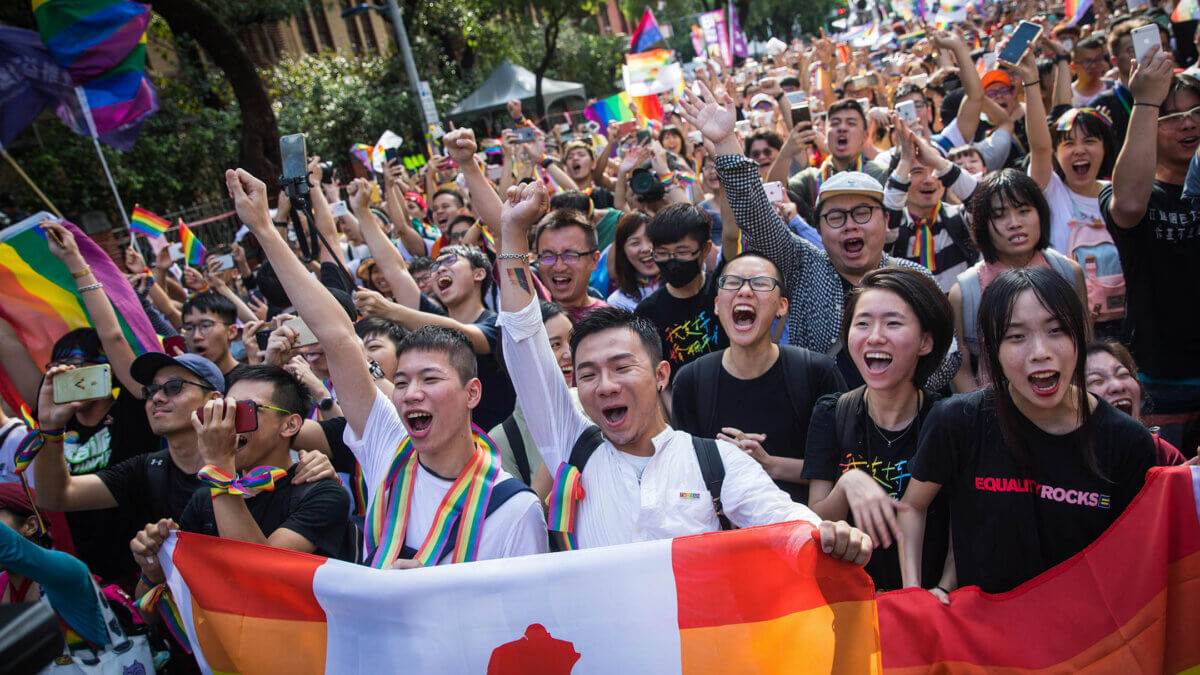 同婚專法施行兩周年繼續向前，爭取徹底性平權